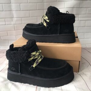 UGG FUNKARRA cabin scuff boot